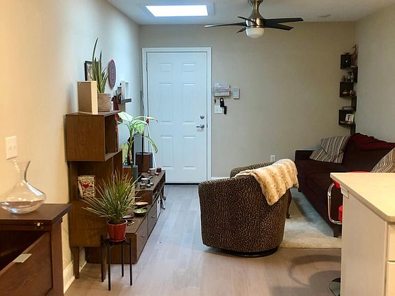 5th image of 1631 E Passyunk Ave APT 2