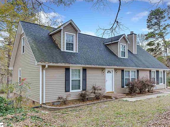 2nd image of 100 Ferncrest Dr