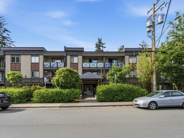 1600 Caspers Way #102, Nanaimo, BC V9S 1K1