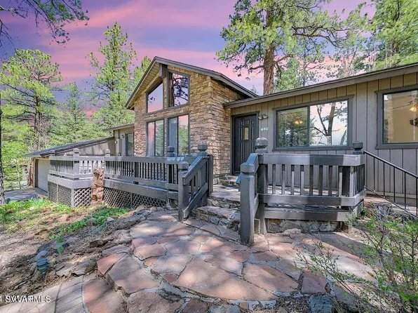 910 E Pinewood Boulevard, Munds Park, AZ 86017