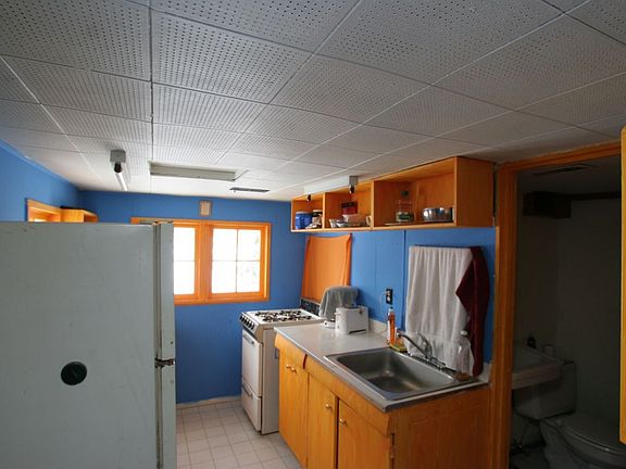 4th image of 1119 Xenia Ave