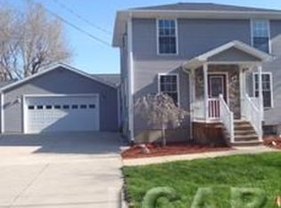 1814 W Cadmus Rd, Adrian, MI 49221