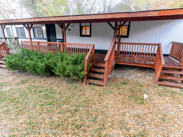 144 Navajo St, New Castle, CO 81647