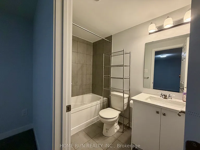 216 Billrian Cres — Photo 22