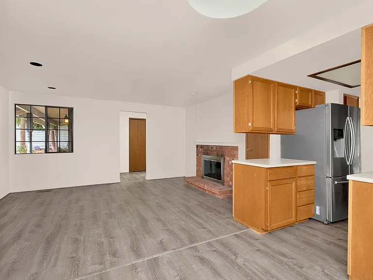 17806 NE 103rd Ct — Photo 5