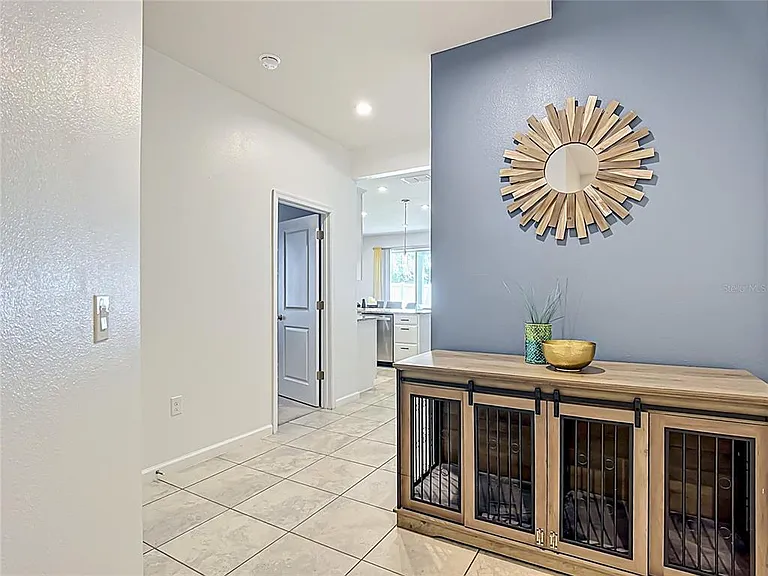 2940 Slough Creek Dr — Photo 2