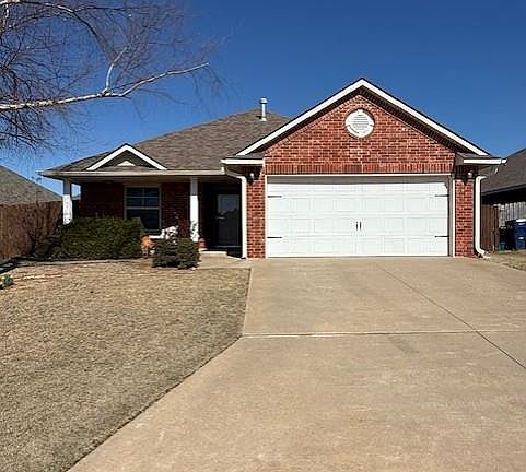 2nd image of 1920 River Birch Dr
