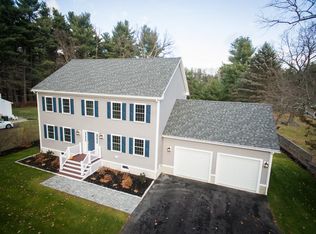 34 Concord Rd, Westford, MA 01886