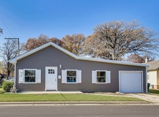 211 White Ave, Joliet, IL 60433