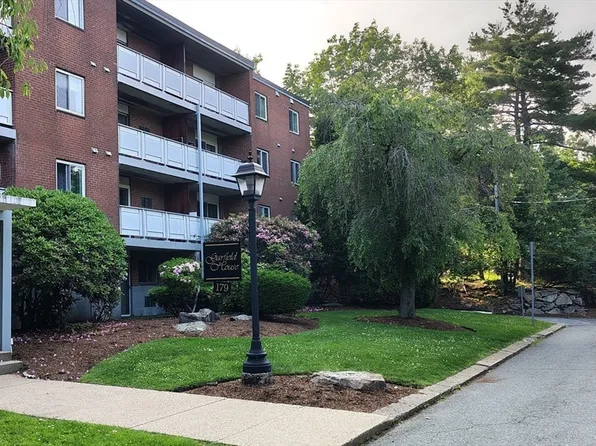179 Presidents Ln Unit 2M, Quincy, MA 02169