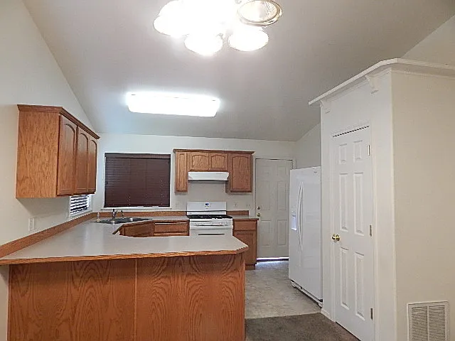 2416 N Settlement Trl — Photo 3