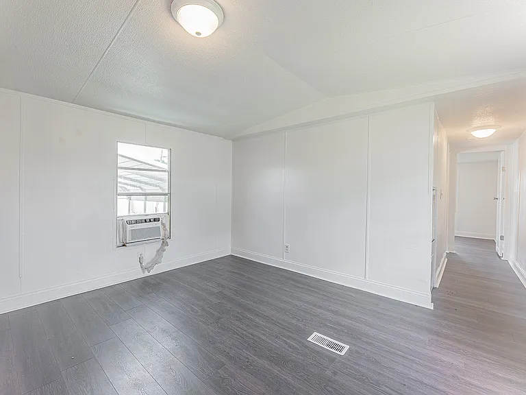 410 N Amy Ln #4 — Photo 5