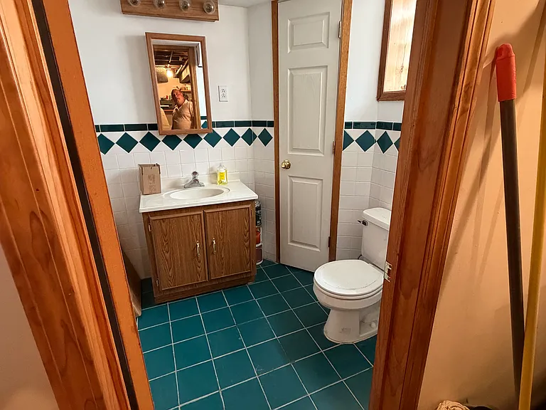4231 N Mulligan Ave — Photo 15