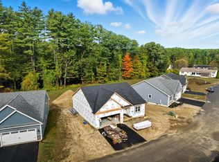 6 Nicols Way, Easthampton, MA 01027