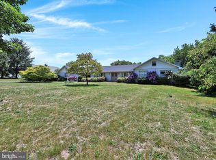 321 Bachmoll Rd, Hamburg, PA 19526