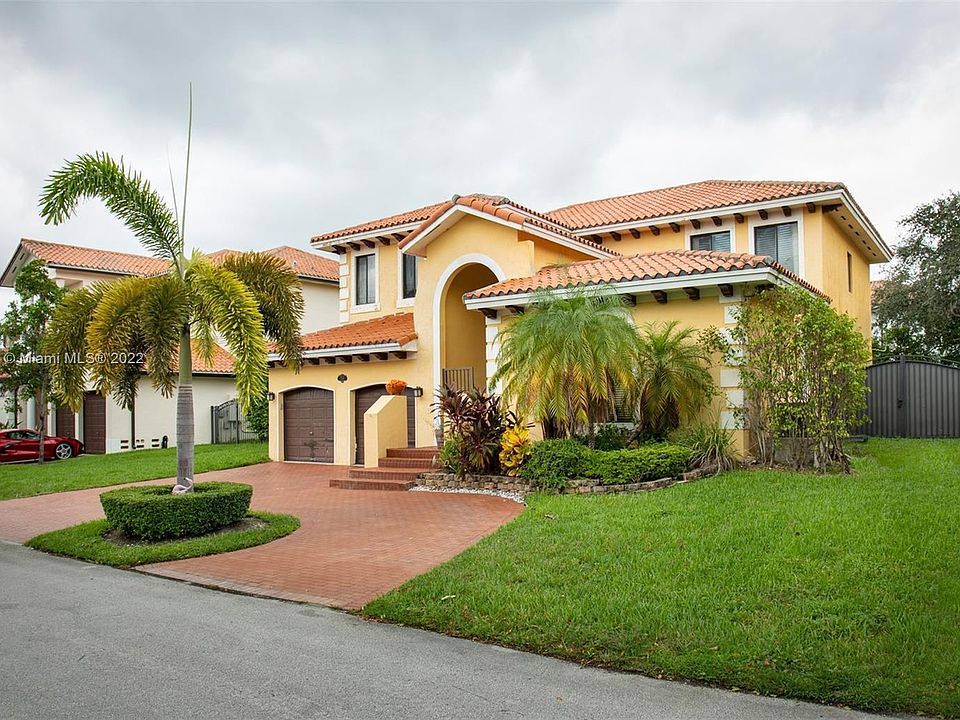 7545 SW 188th Ln, Cutler Bay, FL 33157 | Zillow