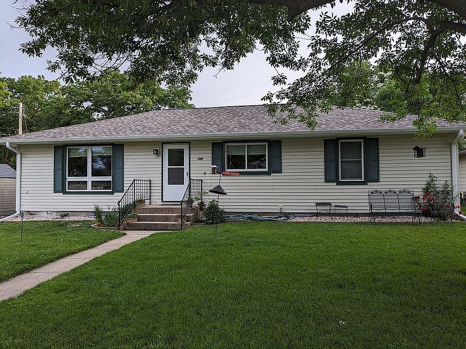 Front of house, faces south.