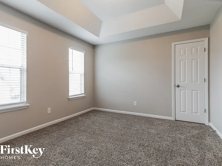 3217 Ivy Lake Ct — Photo 11