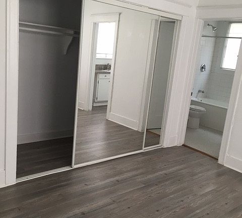 5th image of 845 S Normandie Ave APT 15