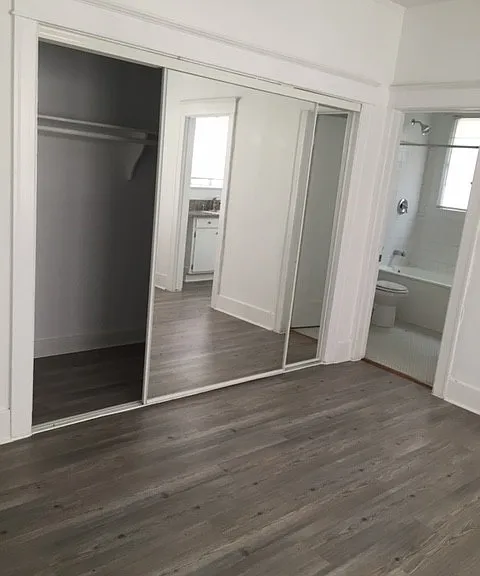 845 S Normandie Ave — Photo 5