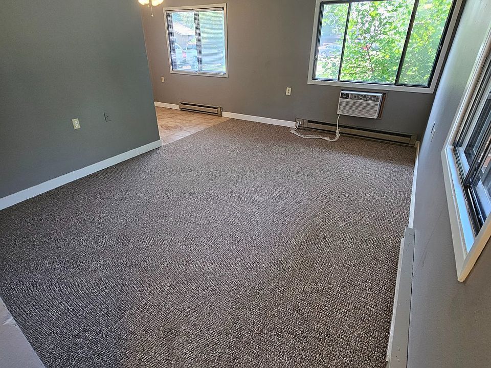 209 Estelle St Dysart, IA, 52224 Apartments for Rent Zillow