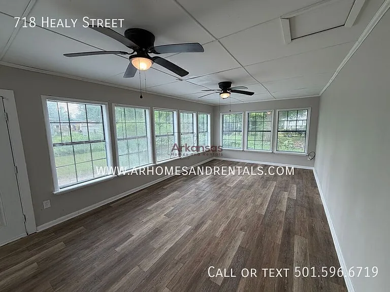 718 Healy St — Photo 9