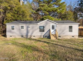 66 Willow Creek Lane, Whiteville, NC 28472