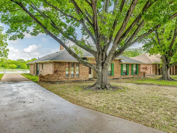 5010 Durango Dr, Garland, TX 75043