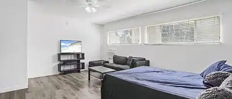 3rd image of 1449 Butler Ave APT 1B