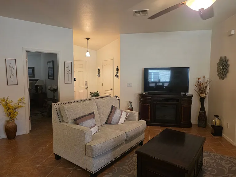 2450 Highland Trl — Photo 16