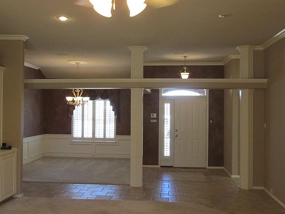 2nd image of 10106 York Ave