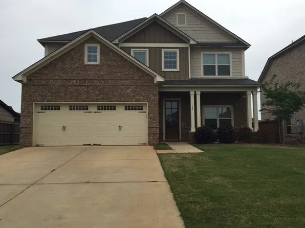 127 Glennbrooke Ln, Prattville, AL 36066