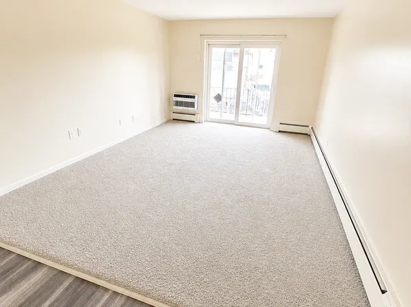 1185 Adams St APT 4, Dorchester, MA 02124