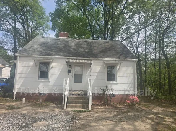 1703 E Gate City Blvd, Greensboro, NC 27401