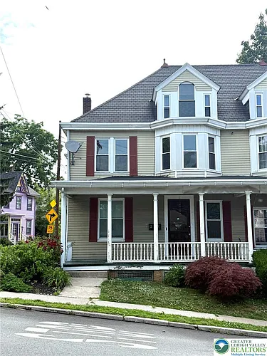 839 McCartney St #2 Photo 1