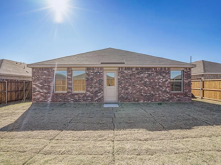 2817 Watchpoint Rd — Photo 42