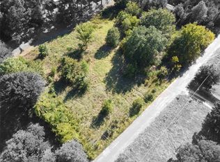 3724 Private Dr, Quinlan, TX 75474