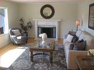 4th image of 1012 Lassen Dr