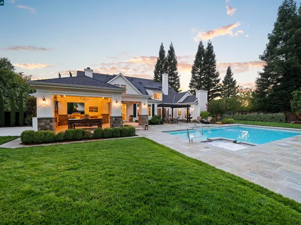 49 Brightwood Cir, Danville, CA 94506