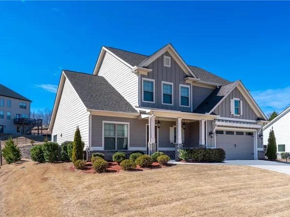 5706 Meadow View Dr, Jefferson, GA 30549