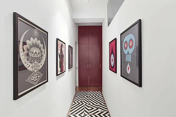 Sold by Compass | media 6