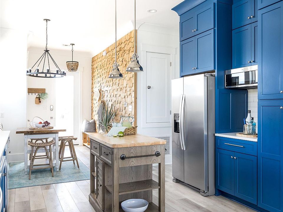 7352 Grand Navarre Blvd, Navarre Beach, FL 32566 Zillow