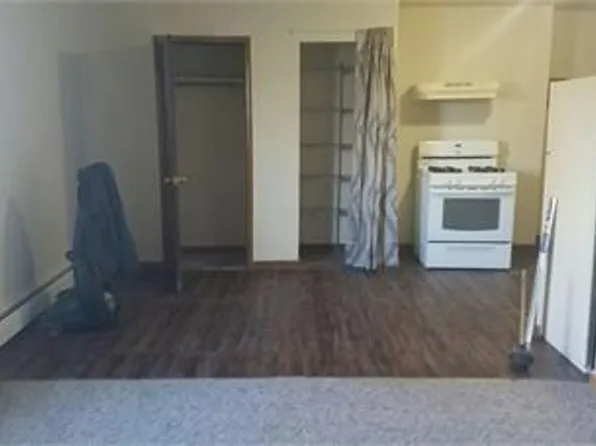 1005 41st 8 Unit, 1005 41st Ave APT 52, Menominee, MI 49858