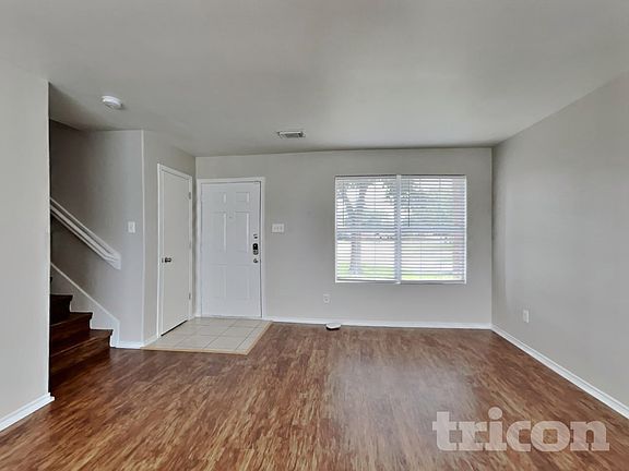2nd image of 5521 Rio Alamo St