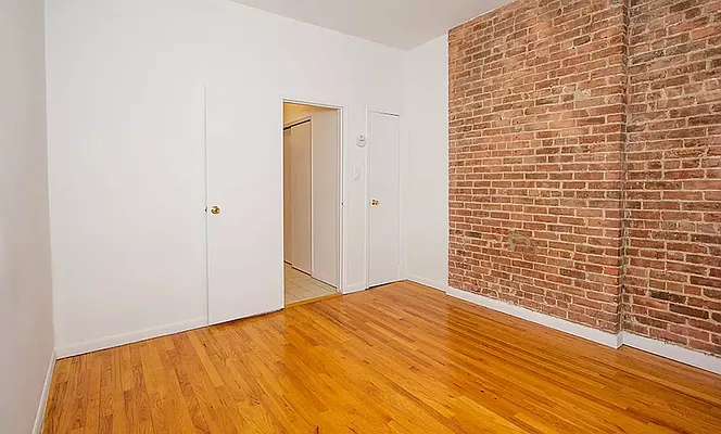 Rented by CitySites Real Estate Group | media 4