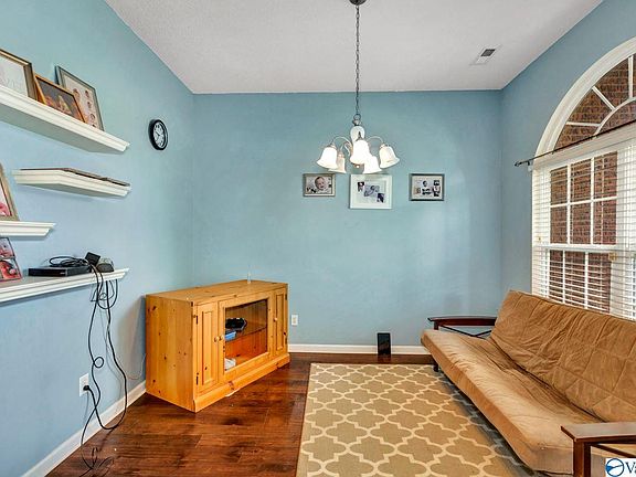 5th image of 7004 Rose Grove Cir SE