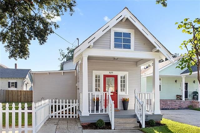 1st image of 3655 Clematis St