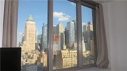 Rented by R New York