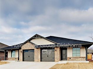 419 Summit Ridge Dr, Oklahoma City, OK 73114