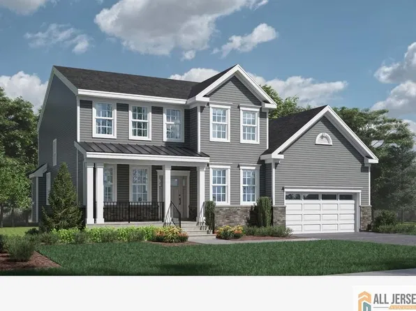 5 Michael Ct, North Brunswick, NJ 08902